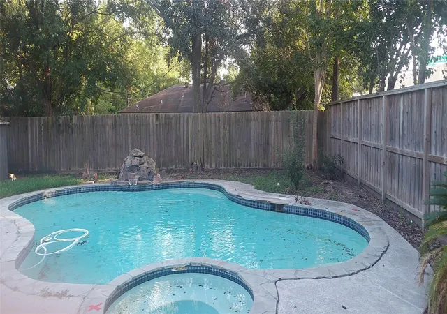 1st image of 4629 Cedar Oaks Ln, Bellaire, TX 77401 | MLS# 44083418