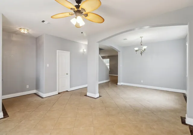 Photo 3 of Single family home for sale at 10038 Yolandita, Houston, TX 77075 | MLS# 78002576 | Listing updated on 2026-09-21