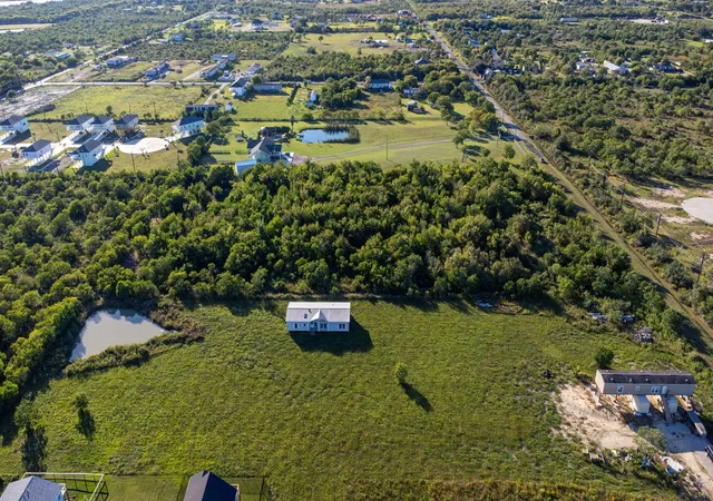 5th image of 0 Avenue L, Dickinson, TX 77539 | MLS# 38280844