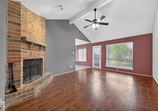 Photo 3 of Single family home for sale at 7522 Flair Oaks Dr, Houston, TX 77040 | MLS# 78120696 | Listing updated on 2026-08-22