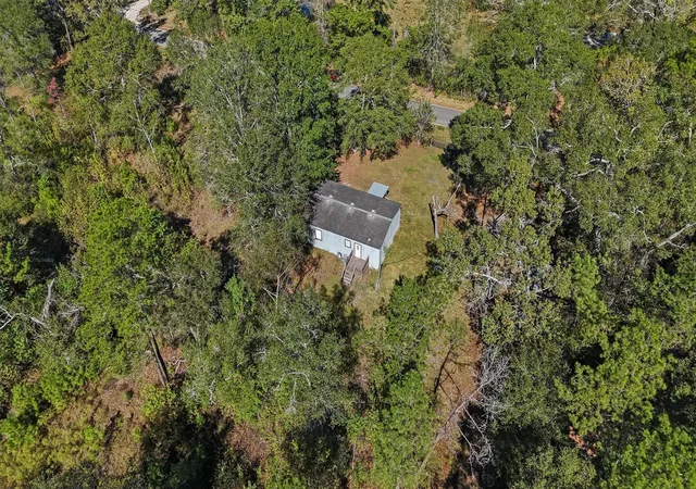 4th image of 401 Jayhawker Rd, Cleveland, TX 77328 | MLS# 89245680
