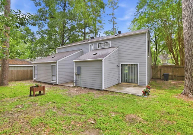 Homes for sale in Kingwood, TX | 2119 Woodstream Dr, Kingwood, TX 77339 | MLS# 26689279