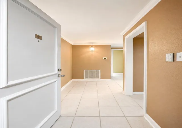 Photo 1 of Condo for sale at 2400 N Braeswood Blvd #107, Houston, TX 77030 | MLS# 88839735 | Listing updated on 2026-10-02