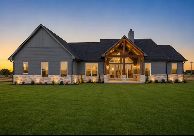 2nd image of 2299 Pintail Ln, Columbus, TX 78934 | MLS# 55071625