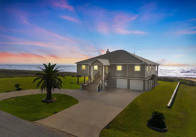 1st image of 1862 County Road 230, Bay City, TX 77414 | MLS# 38759801