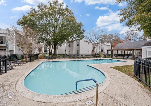 Photo 1 of Condo for sale at 9809 Richmond Ave #J1, Houston, TX 77042 | MLS# 36077788 | Listing updated on 2026-09-28
