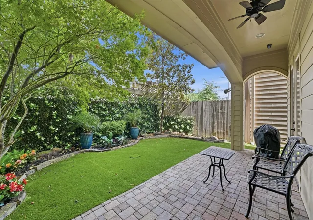 1st image of 1217 Malone St, Houston, TX 77007 | MLS# 10604972