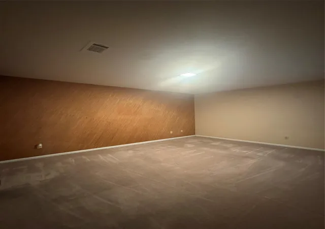 Photo 2 of Sale Pending at 10304 Bridgeland Ln, Houston, TX 77041 | MLS# 24127318 | Listing updated on 2026-08-31
