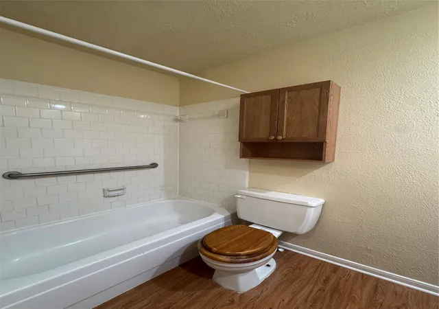 Photo 3 of Sale Pending at 10304 Bridgeland Ln, Houston, TX 77041 | MLS# 24127318 | Listing updated on 2026-08-31