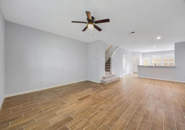 Photo 4 of Townhouse for sale at 8018 Grow Ln, Houston, TX 77040 | MLS# 67459075 | Listing updated on 2026-07-16