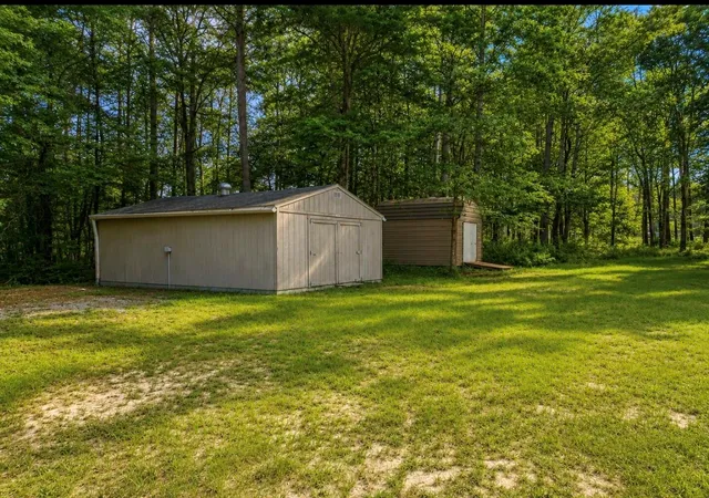 Photo 4 of Single family home for sale at 612 Milner Rd, Livingston, TX 77351 | MLS# 84164716 | Listing updated on 2026-09-01