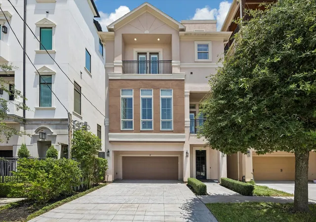 1st image of 2105 Argonne St, Houston, TX 77019 | MLS# 22148521