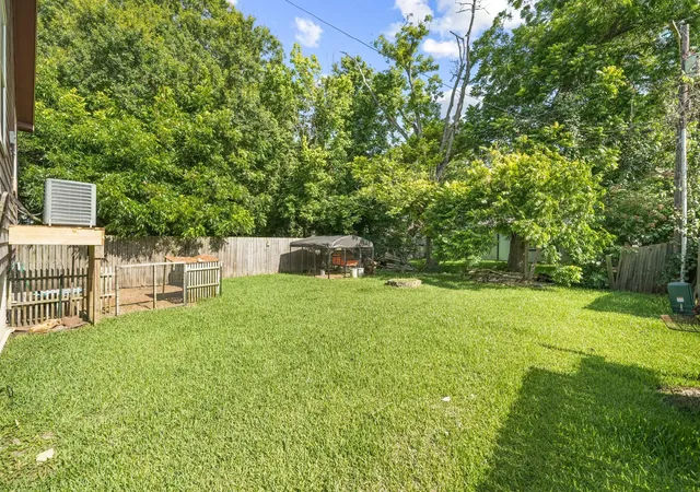 Homes for sale in Alvin, TX | 1402 W Phillips St, Alvin, TX 77511 | MLS# 24007494