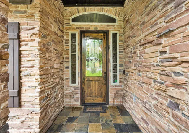 3rd image of 27706 Live Oak View Ct, Huffman, TX 77336 | MLS# 84469444