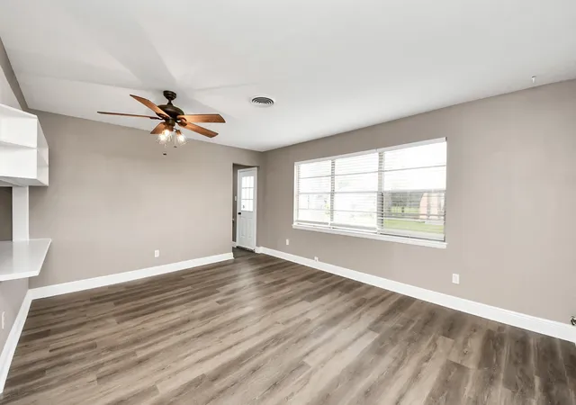 Homes for sale in Pearland, TX | 4609 Ray St, Pearland, TX 77581 | MLS# 40934151