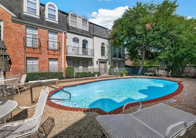 27th image of 527 N Post Oak Ln #527, Houston, TX 77024 | MLS# 82609273