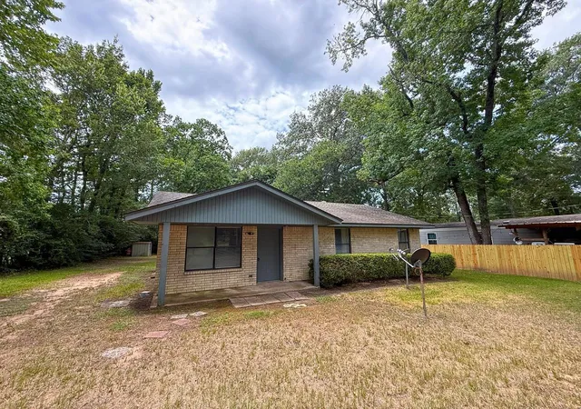 2nd image of 6304 Fm 1374, New Waverly, TX 77358 | MLS# 69139384