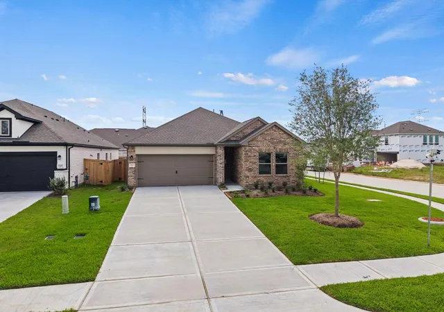 Homes for sale in Angleton, TX | 3502 Atlas Point Ln, Angleton, TX 77515 | MLS# 49855625