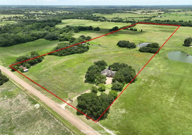 Homes for sale in Schulenburg, TX | 1552 Holub Rd, Schulenburg, TX 78956 | MLS# 58476104