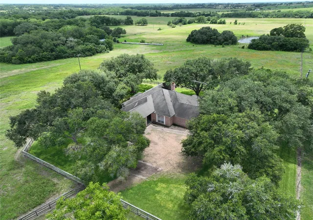 Homes for sale in Schulenburg, TX | 1552 Holub Rd, Schulenburg, TX 78956 | MLS# 58476104