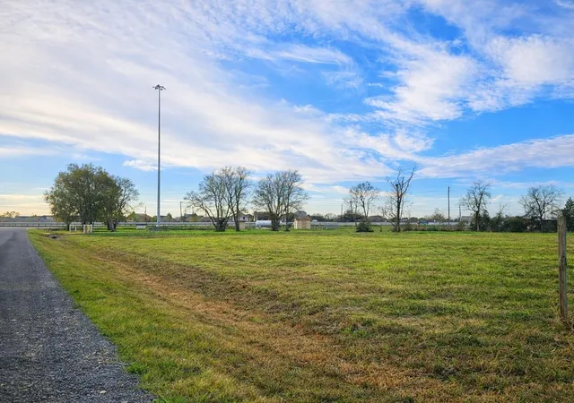 1st image of 0 Meadowlark Dr, Baytown, TX 77523 | MLS# 45224382