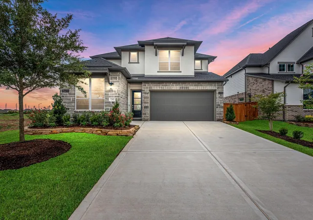 Photo 1 of Sale Pending at 32162 Sky Branch Dr, Fulshear, TX 77441 | MLS# 57974150 | Listing updated on 2026-09-21