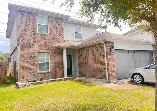Photo 1 of Single family home for sale at 17210 Erin Oaks Ln, Humble, TX 77396 | MLS# 85687812 | Listing updated on 2026-08-20