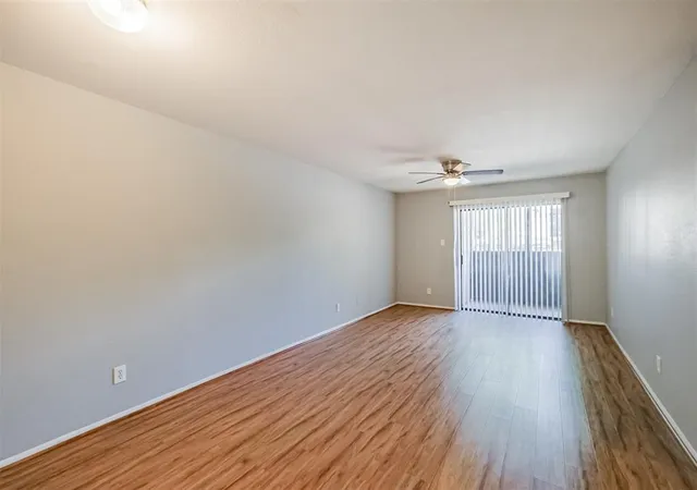 Photo 3 of Condominium at 3025 Walnut Bnd Ln #17, Houston, TX 77042 | MLS# 90844825 | | Sold on 2025-05-22