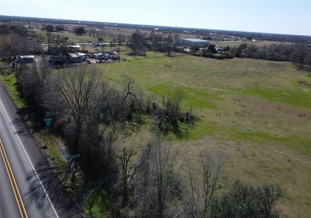 2nd image of 13227 Fm 359 Rd, Hempstead, TX 77445 | MLS# 78559418