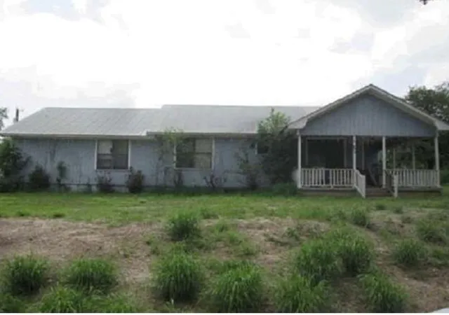 1st image of 1603 Hackberry St, Three Rivers, TX 78071 | MLS# 50302898