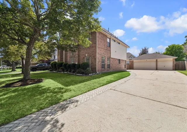 2nd image of 18619 Agile Pines Dr, Humble, TX 77346 | MLS# 6263532