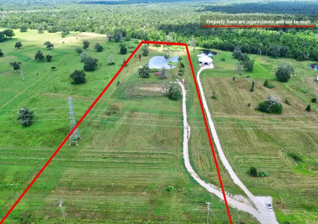 1st image of 4 Fm 521, Angleton, TX 77515 | MLS# 39485246