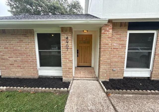 Homes for sale in Baytown, TX | 4907 Ripple Creek Dr, Baytown, TX 77521 | MLS# 90329861