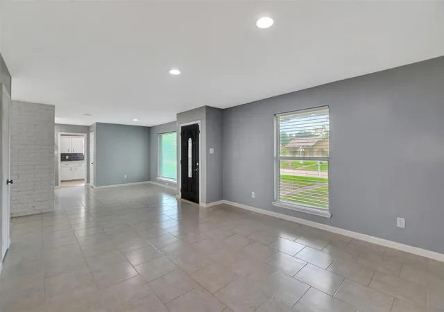 Photo 4 of Single family home for sale at 11514 Sagewillow Ln, Houston, TX 77089 | MLS# 525300 | Listing updated on 2026-08-19
