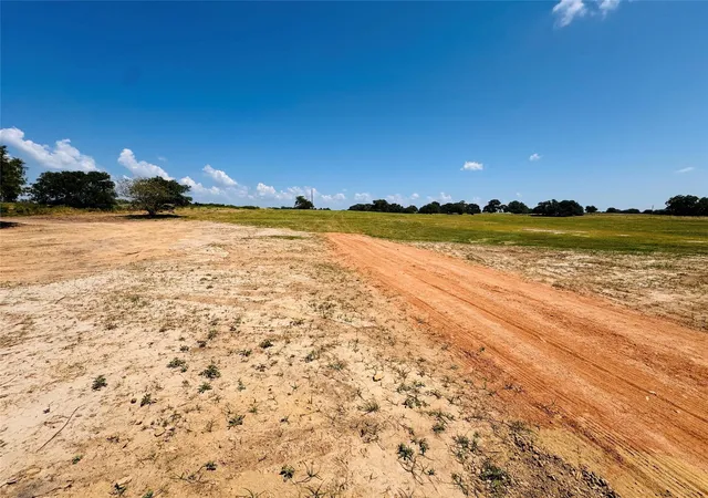 5th image of 9829 W Us 90, Schulenburg, TX 78956 | MLS# 41293900