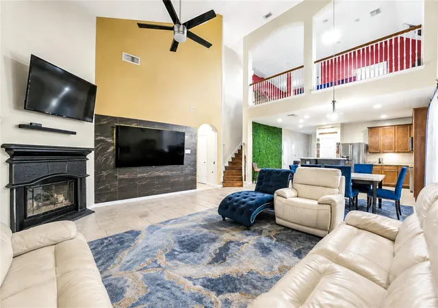 Photo 2 of Single family home for sale at 5732 Strong Creek Dr, Houston, TX 77084 | MLS# 53178677 | Listing updated on 2026-08-30