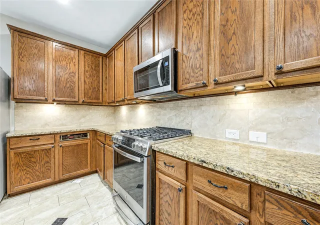 Photo 4 of Single family home for sale at 5732 Strong Creek Dr, Houston, TX 77084 | MLS# 53178677 | Listing updated on 2026-08-30