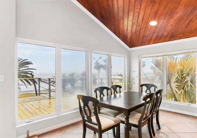 Photo 2 of Single family home for sale at 2302 Ave Avenue N, Dickinson, TX 77539 | MLS# 77965054 | Listing updated on 2026-08-25