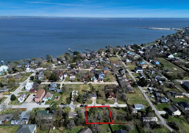 1st image of 3122 & 3124 Carlisle St, La Porte, TX 77571 | MLS# 55158948