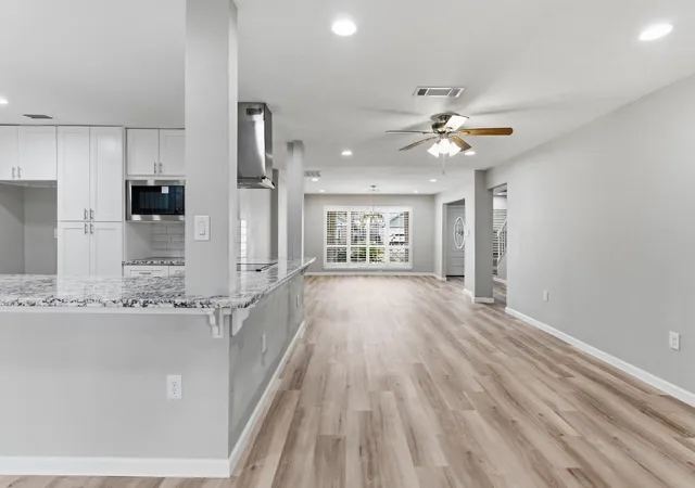 Photo 3 of Single family home for sale at 1620 Beachcomber Ln, Houston, TX 77062 | MLS# 45306843 | Listing updated on 2026-09-17