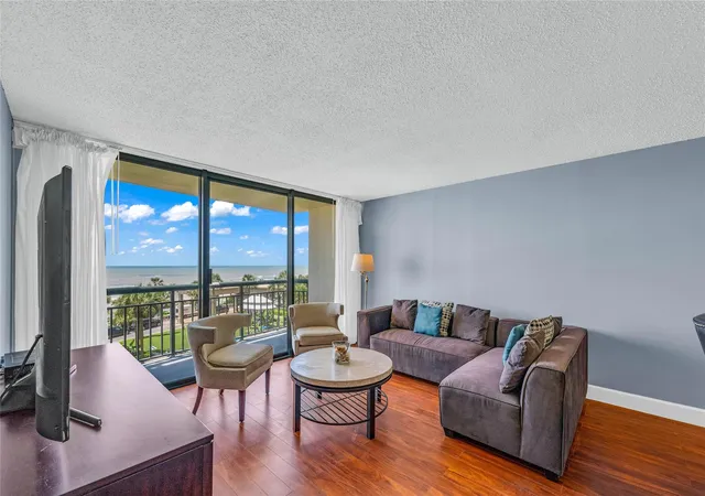 2nd image of 5220 Seawall Blvd #635, Galveston, TX 77551 | MLS# 48237408