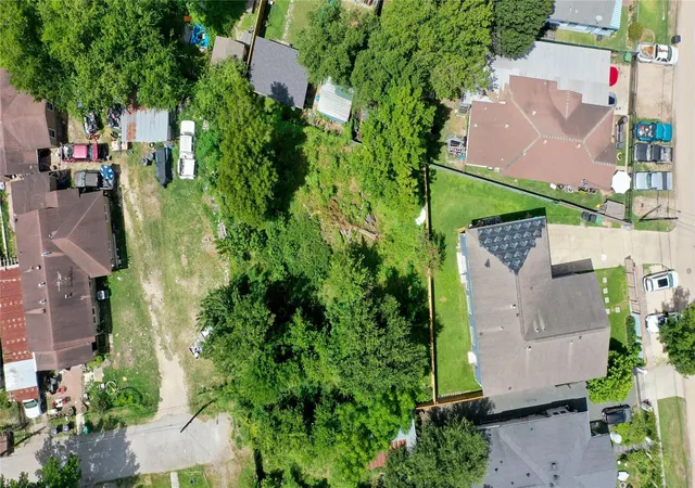 Photo 1 of Land for sale at 706 Embry St, Houston, TX 77009 | MLS# 10501699 | Listing updated on 2026-08-25