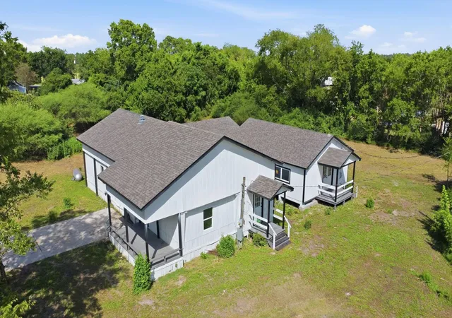 3rd image of 2288 Fm 980 Rd, Huntsville, TX 77320 | MLS# 88991621