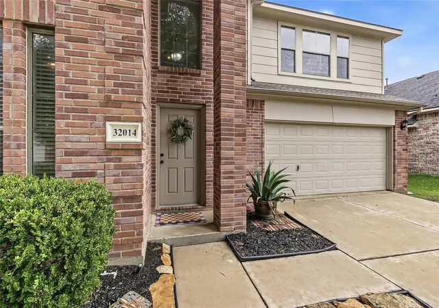 Homes for sale in Pinehurst, TX | 32014 Decker Oaks Dr, Pinehurst, TX 77362 | MLS# 6127483