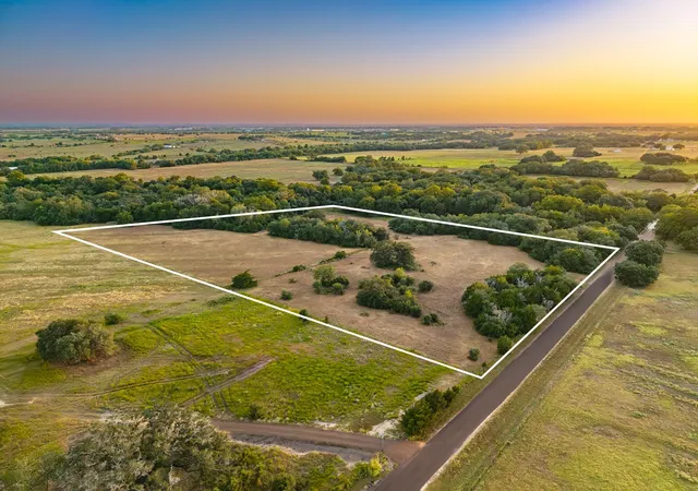Photo 2 of Land for sale at 1830 Holub Rd, Schulenburg, TX 78956 | MLS# 61196909 | Listing updated on 2026-08-25