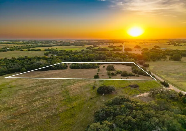 Photo 3 of Land for sale at 1830 Holub Rd, Schulenburg, TX 78956 | MLS# 61196909 | Listing updated on 2026-08-25
