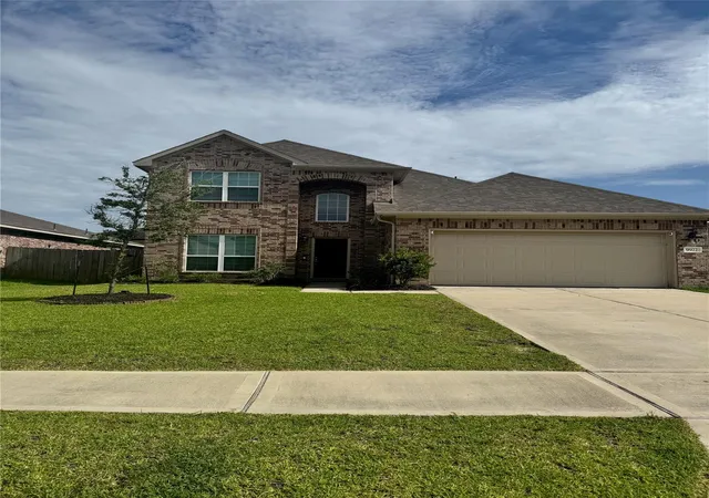 Photo 3 of Single family home for sale at 9922 Pine Forest Ct, Baytown, TX 77521 | MLS# 61892027 | Listing updated on 2026-08-22