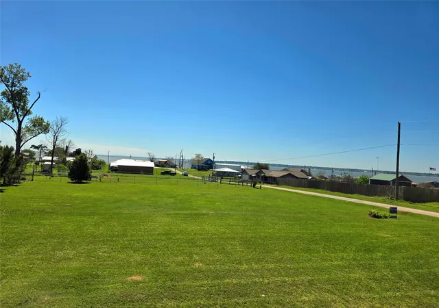 4th image of 177 6Th Ave, Onalaska, TX 77360 | MLS# 29047614