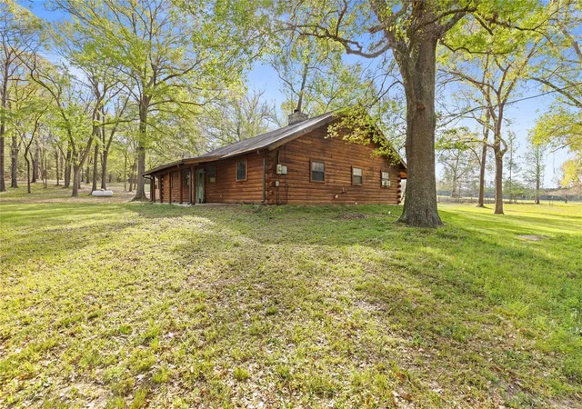 Photo 2 of Land for sale at 110 Southwood Forest Rd, Huntsville, TX 77340 | MLS# 62720420 | Listing updated on 2026-08-31