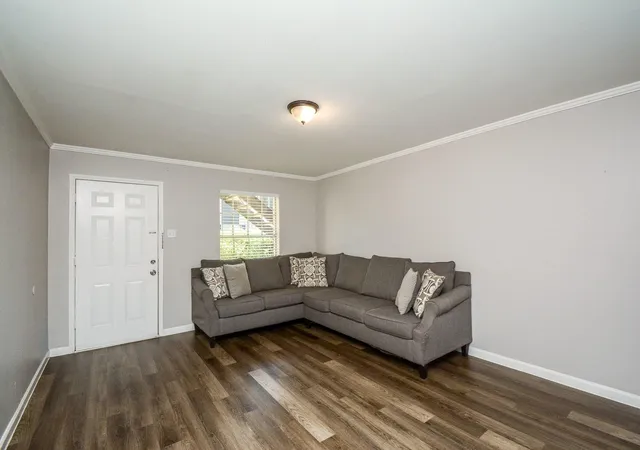 3rd image of 7900 Westheimer Rd #141, Houston, TX 77063 | MLS# 84387905